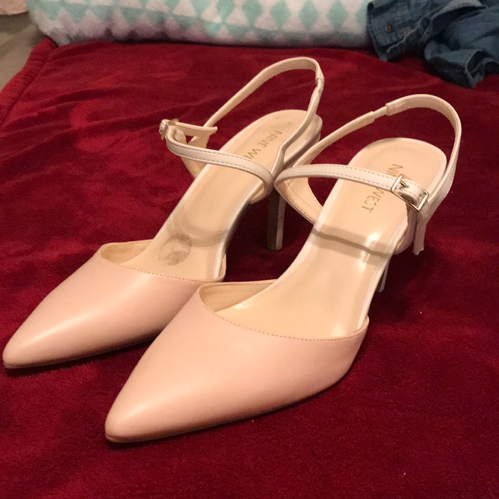 Light pink and white heels!!